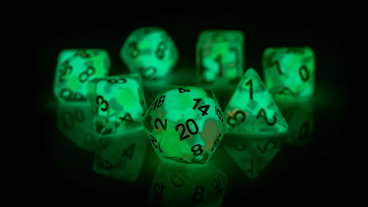 Sirius Dice Lucky Charm Glowworm 8 Piece Polyhedral Dice Set